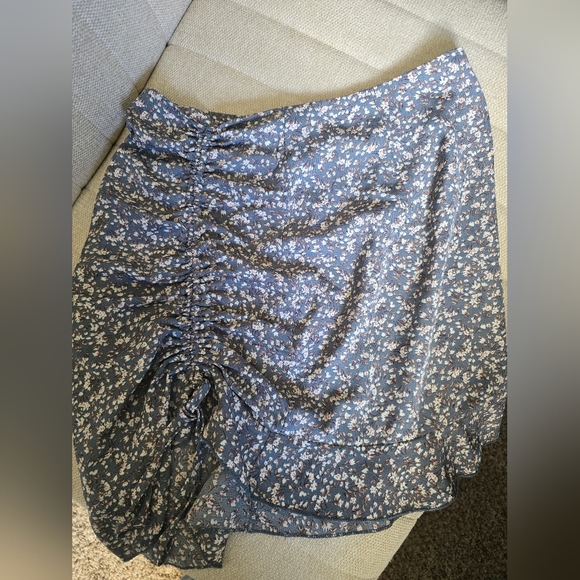 Floral Skirt - Picture 2 of 4